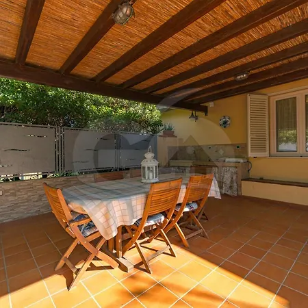 Holiday home Villino Aloe - Goelba Marina di Campo